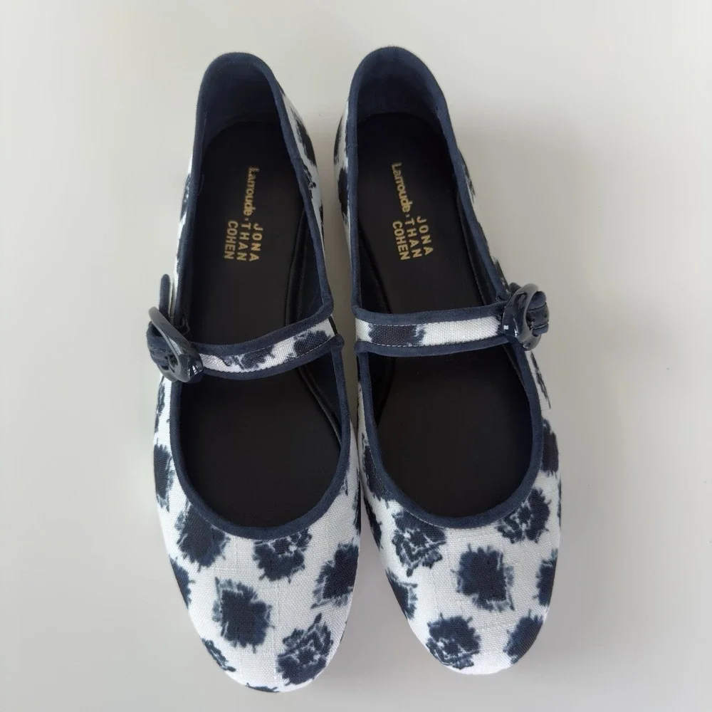 Larroudé Jonathan Cohen Verona Navy Ink Blot Mary Jane Ballet Flats Size 8 New‎